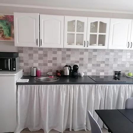 Dem House Appartement